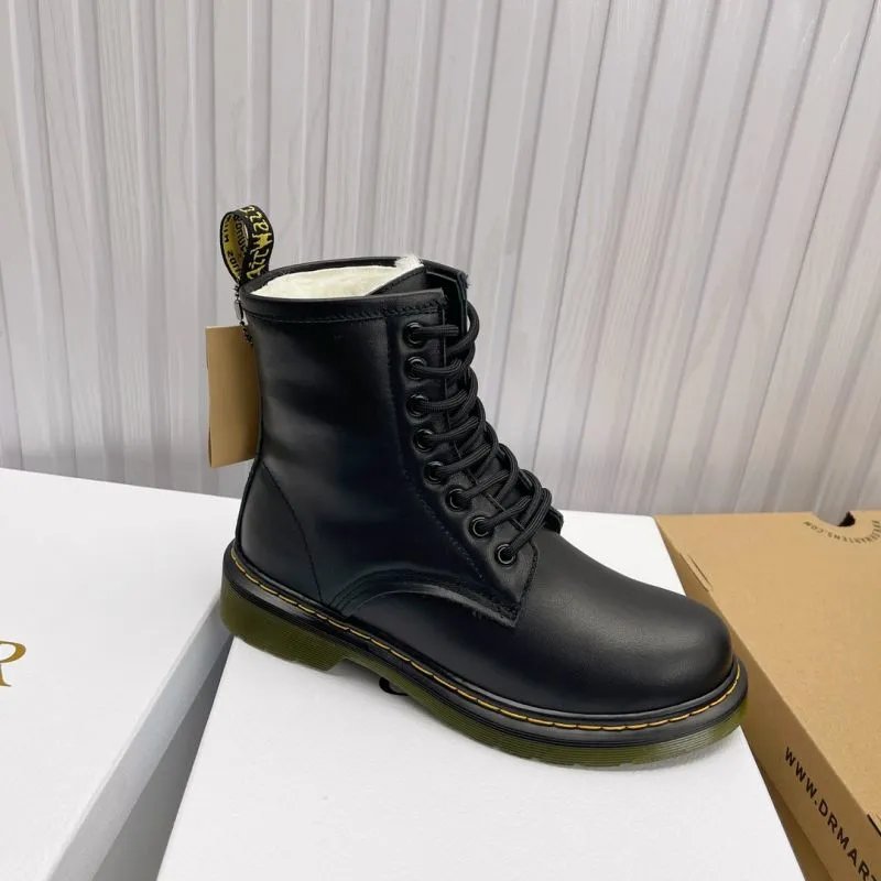 Dr. Martens Boots Fur-Lined Lace-Up Platform — 2