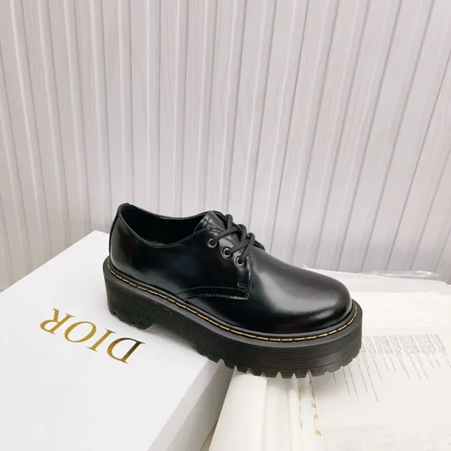 Dr. Martens Boots Fur-Lined Lace-Up Platform product detail image 10