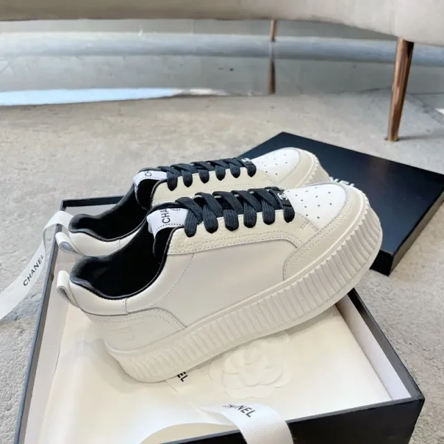 CHANEL Sneakers 24K low-top product detail image 7