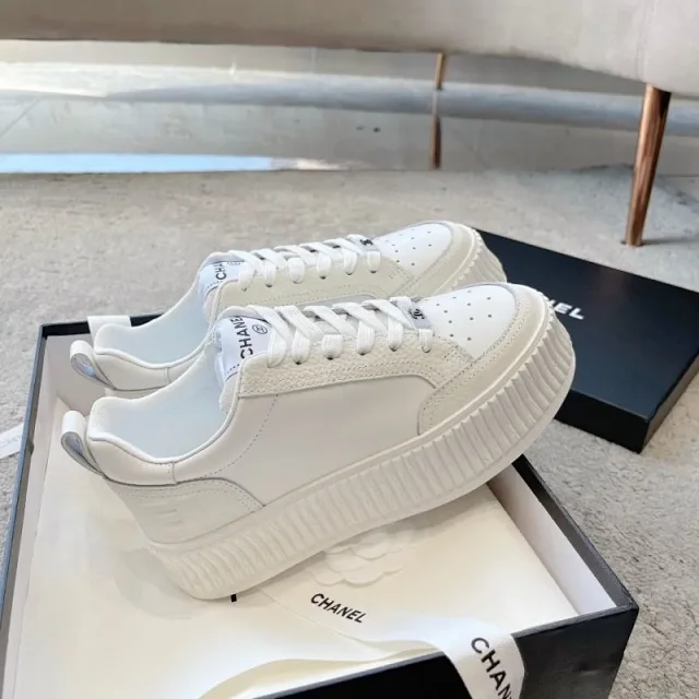 CHANEL Sneakers 24K low-top product detail image 6