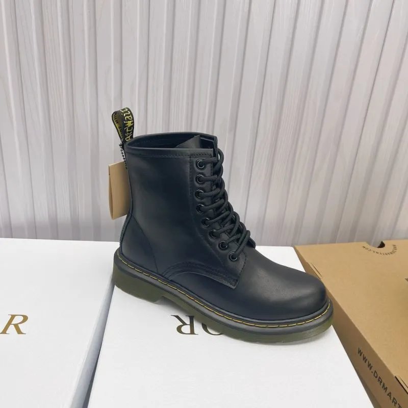 Dr. Martens Boots Fur-Lined Lace-Up Platform — 5
