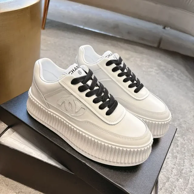 CHANEL Sneakers 24K low-top product detail image 4