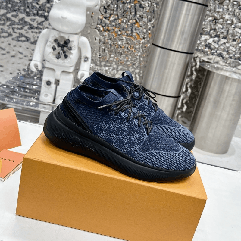 Louis Vuitton Mesh Blue Casual Sneakers