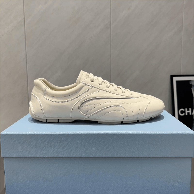 White Leather Casual Sneakers