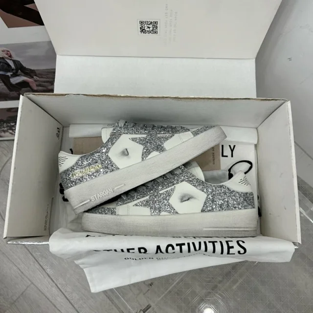 Golden Goose Sneakers Stardan glitter low-top product detail image 1