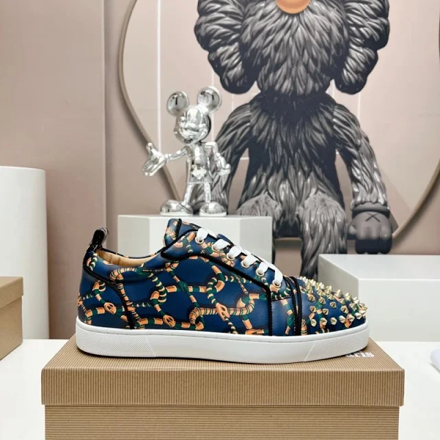 Christian Louboutin Sneakers Studded Low-Top product detail image 1