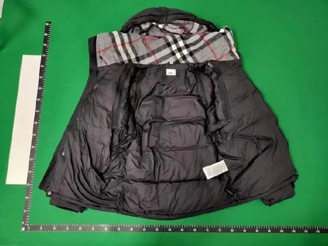 Burberry Nylon Puffer Jacket: seller detail photo 6