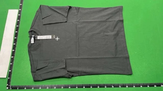 Stone Island T-shirt: seller detail photo 2