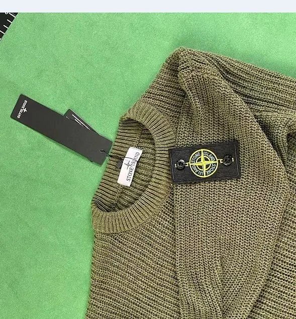 Stone Island Sweater: seller detail photo 5