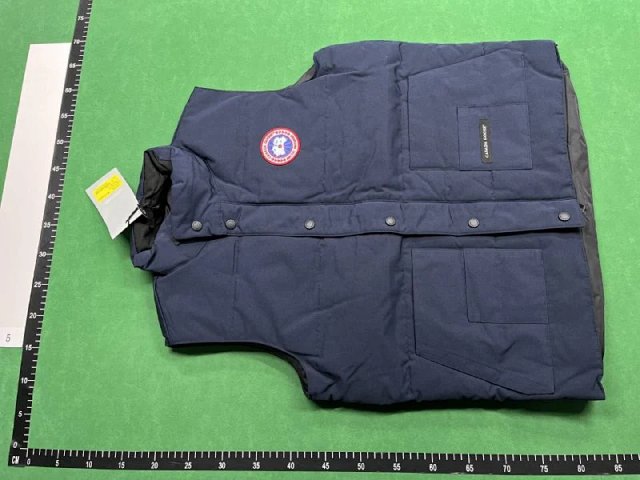 Moncler down jacket: seller detail photo 7