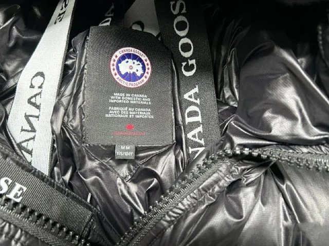 Canada Goose Down Jacket: seller detail photo 8