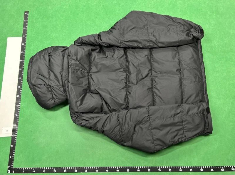 高质量小马羽绒服 1 5