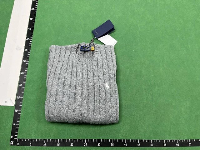 Ralph Lauren Sweater: seller detail photo 6