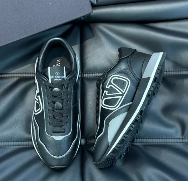 Valentino Garavani Sneakers VLogo camouflage lace-up product detail image 3