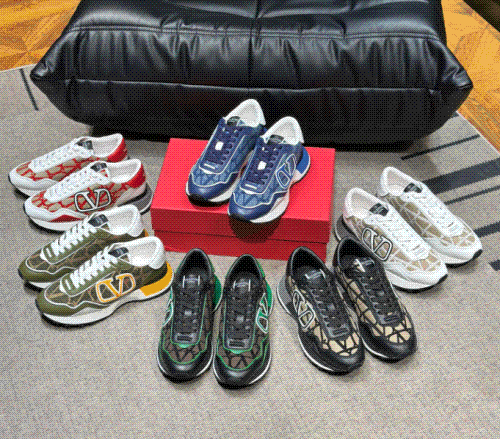 Valentino Garavani Sneakers VLogo camouflage lace-up product detail image 1