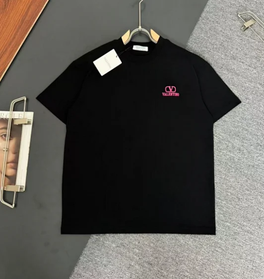Valentino T-Shirts VLogo Graphic product detail image 9