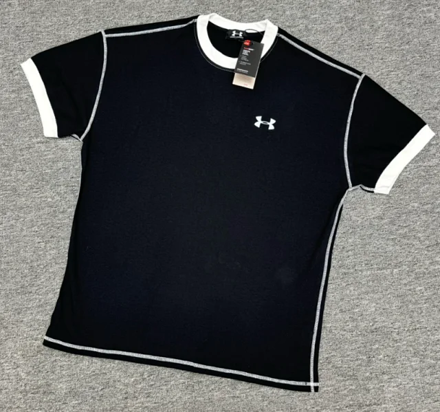 Under Armour T-Shirts Contrast Trim Short-Sleeve T-Shirt product detail image 1
