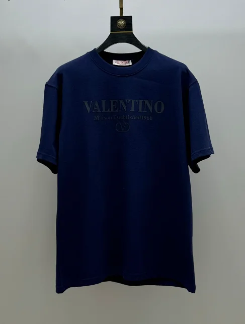 Valentino T-Shirts Logo Print Short-Sleeve T-Shirt product detail image 16