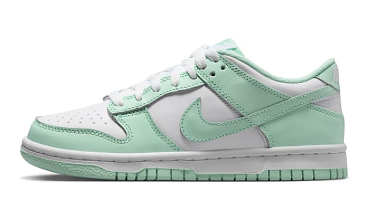 Nike Dunk Low White/Black Sneakers - 6