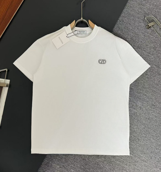 Valentino Rockstud Embossed Logo White T-Shirt product detail 17 in Litbuy spreadsheet finds