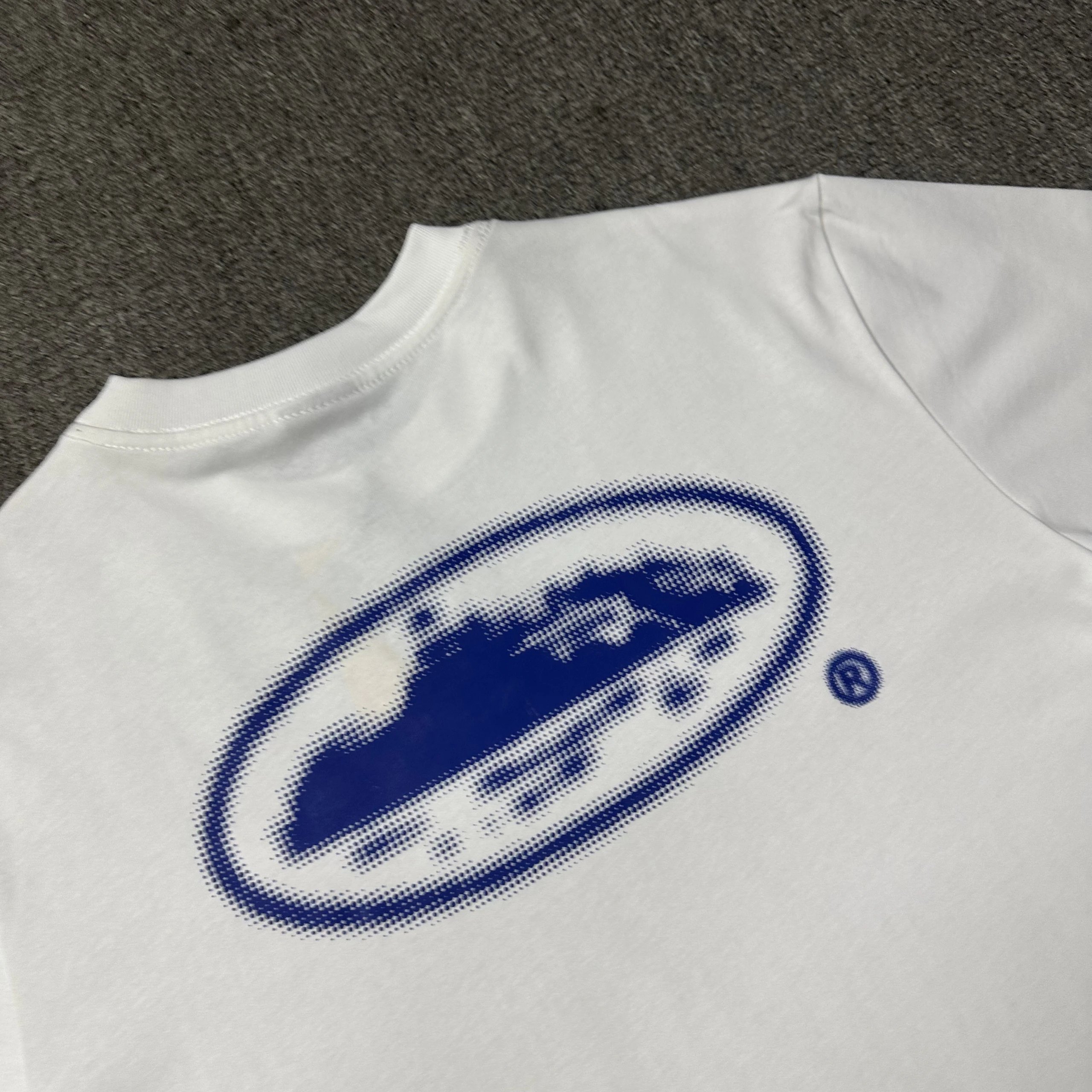 Design Oval Logo White T-Shirt - 4