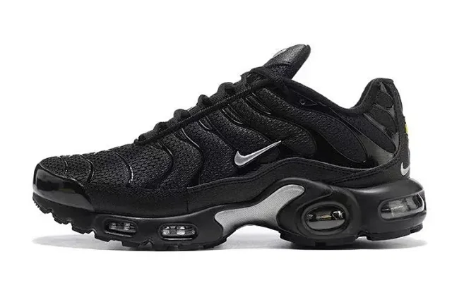 Nike Sneakers Air Max Plus product detail image 1