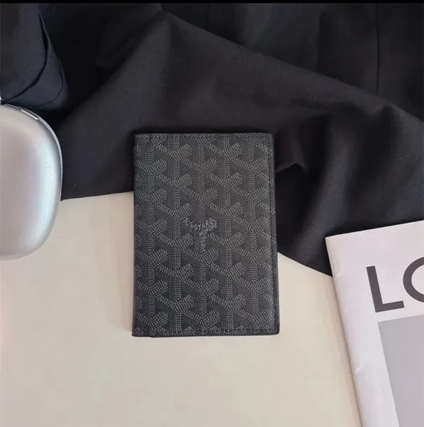 Goyard Saint Louis Passport Holder Black - 1
