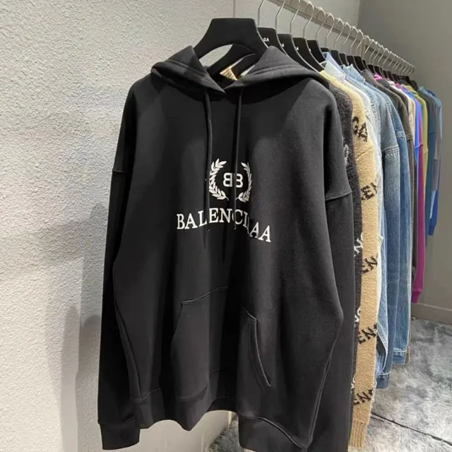 Balenciaga Hoodies & Sweatshirts Logo Graphic Crewneck Sweatshirt product detail image 21