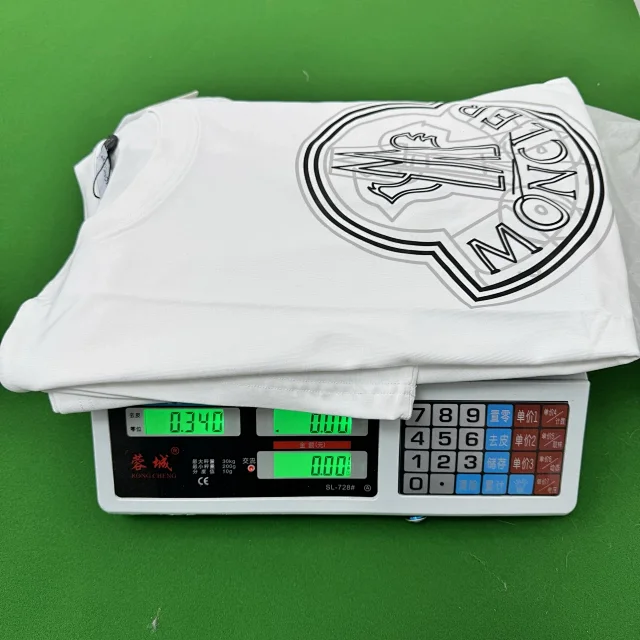 Moncler T-Shirts Short-Sleeve Logo Graphic T-Shirt product detail image 11