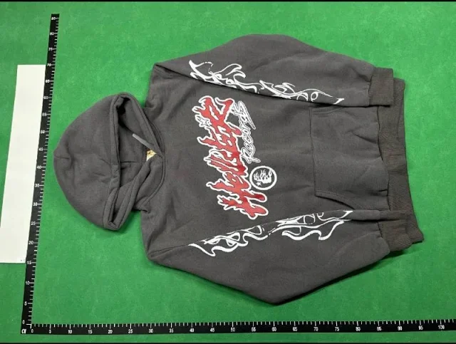 Hellstar Hoodies & Sweatshirts Graphic Pullover Hoodie product detail image 4