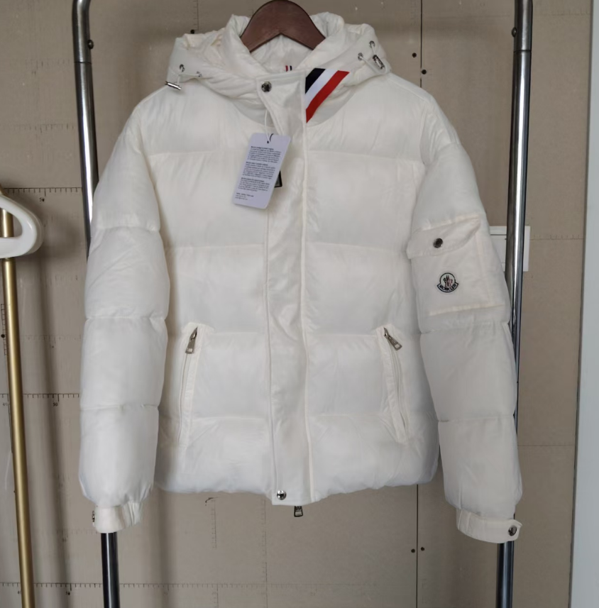 Moncler Maya Classic Glossy Hooded Short Down Jacket