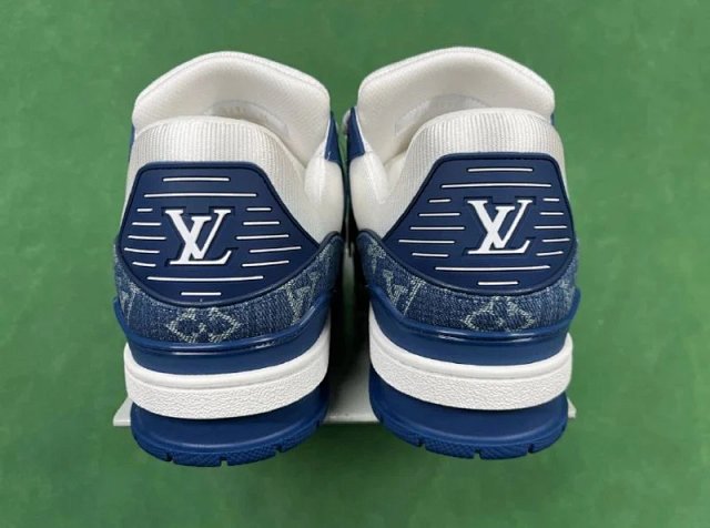 Louis Vuitton Tech: seller detail photo 6