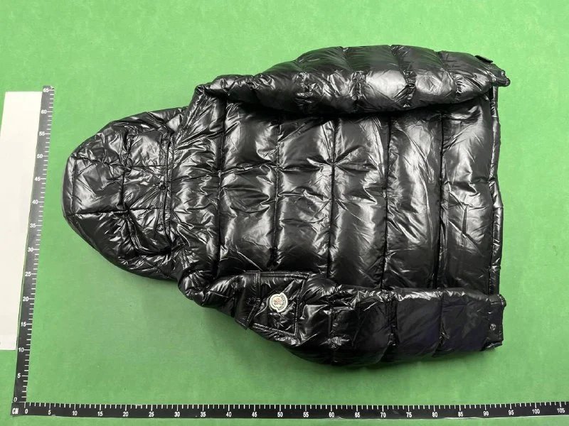 工厂高质量棉服超低价 11Mrads 5