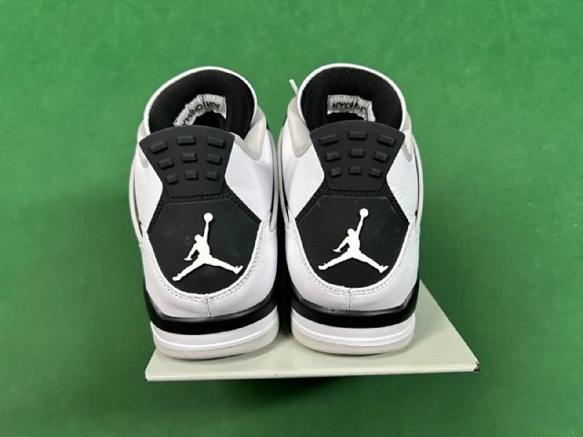 aj4: seller detail photo 6