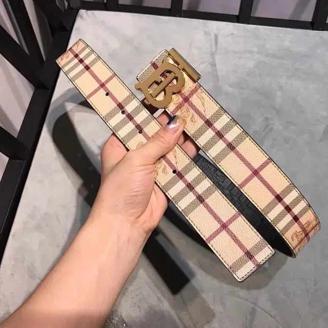 Burberry Belts TB Monogram Buckle Check Belt product detail image 15