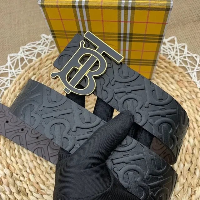 Burberry Belts TB Monogram Buckle Check Belt product detail image 22