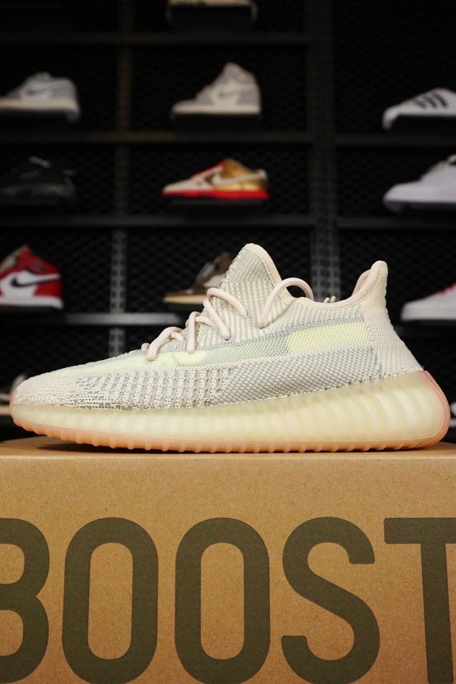 Yeezy Yeezy 350 V2 Cream White Boost Sneakers - Buy on Kakobuysheetfind