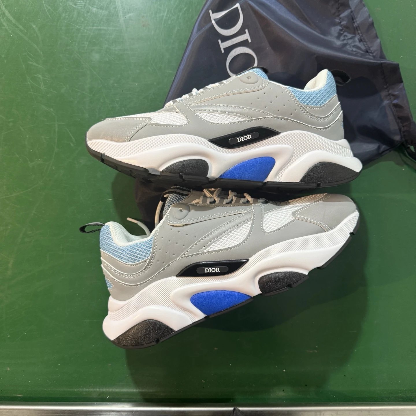 H865 Silver Blue