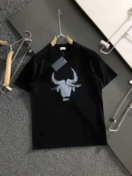 Off-White Heart Brushstroke Black T-Shirt - 15