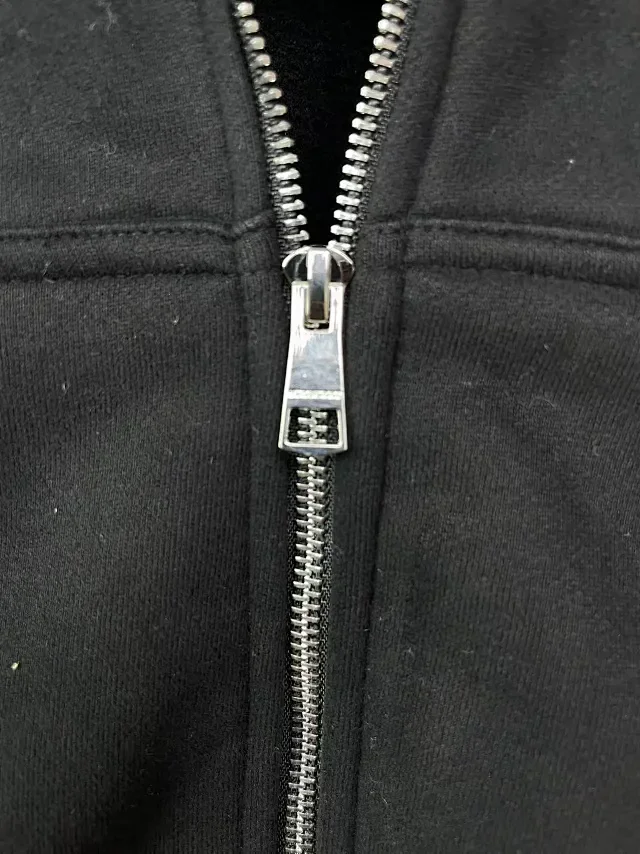 Burberry Hoodies & Sweatshirts Zip-Up Hooded Sweatshirt with Embroidered Equestrian Knight Logo product detail image 22