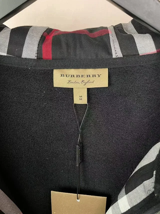 Burberry Hoodies & Sweatshirts Zip-Up Hooded Sweatshirt with Embroidered Equestrian Knight Logo product detail image 20