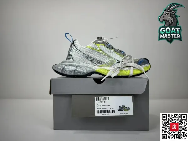 Off-White x Nike Air Monarch IV White/Black Chunky Sneakers - 11