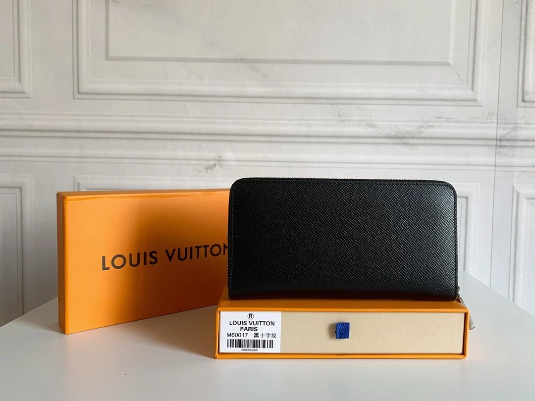 Louis Vuitton M60017 Zip-Around Wallet