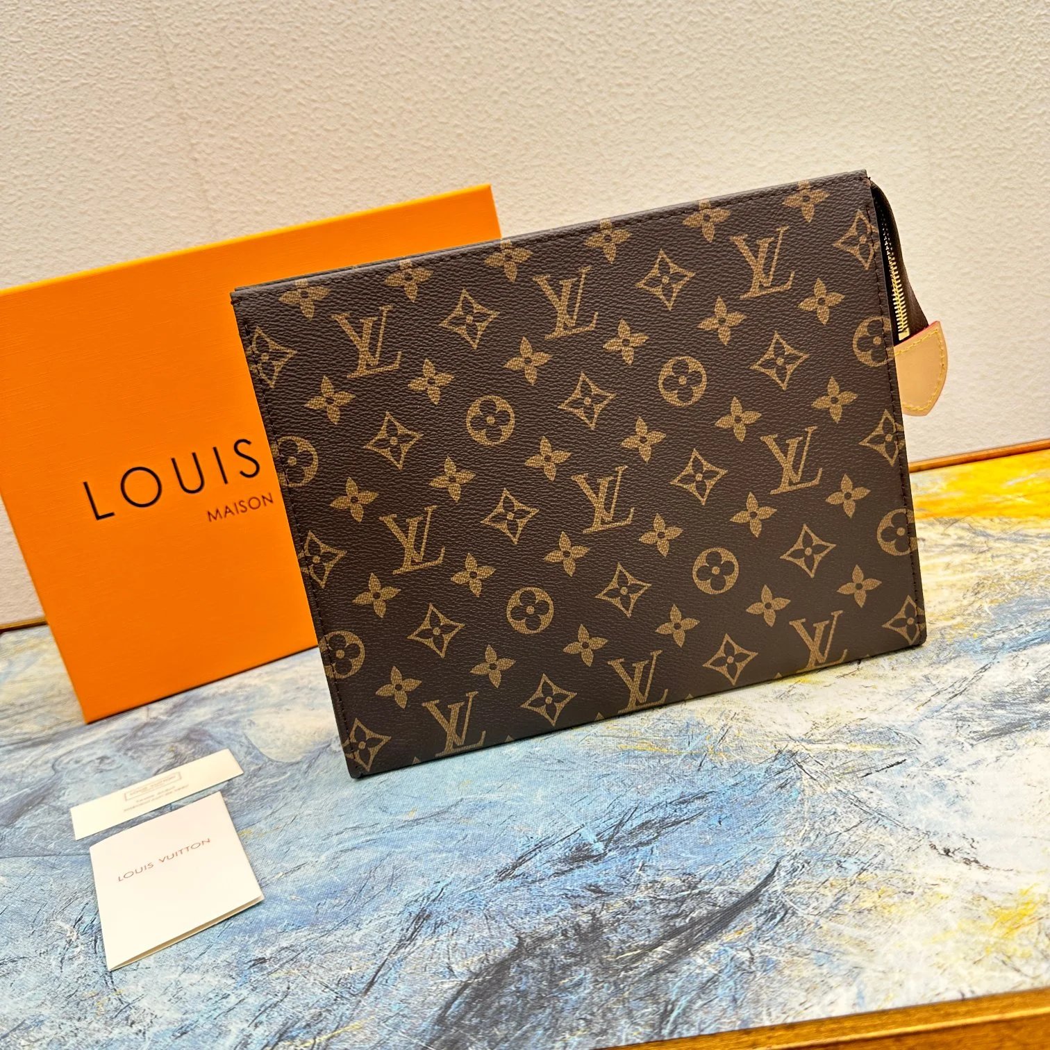 P150 (M47542-4) 26x20x5cm