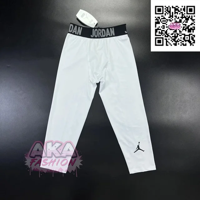 Nike Pro basketball shorts and tights product detail image 5