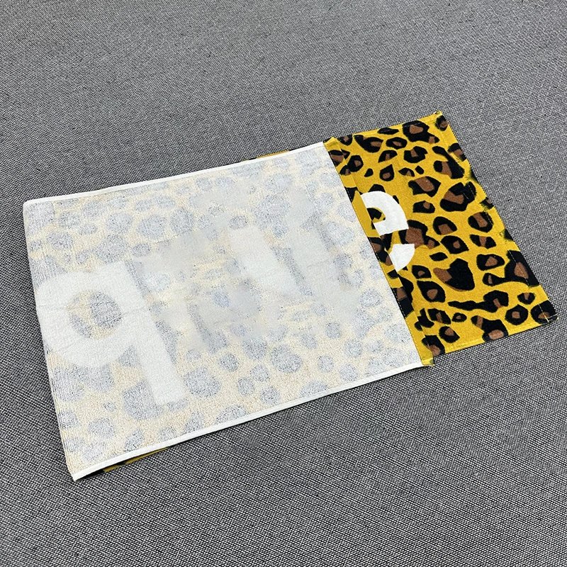 Leopard Print Clutch Bag [1 style]