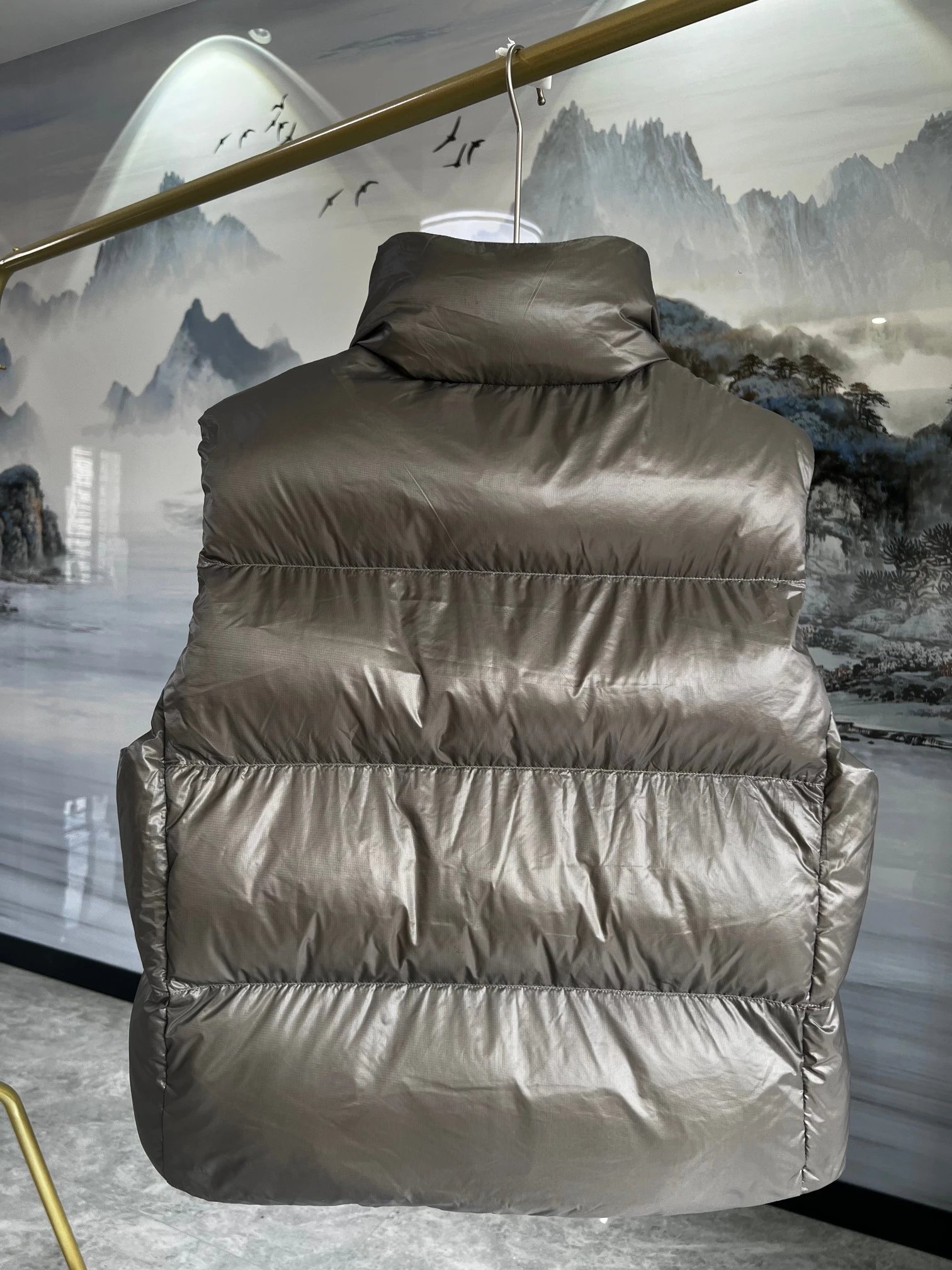 Down Vest photo 7