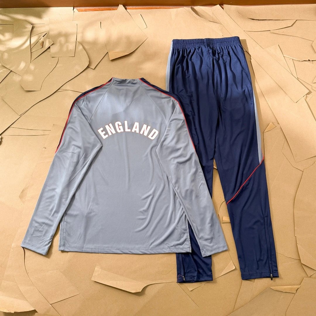 Quick-Dry Sports Half-Zip Long Sleeve Football Jersey photo 2