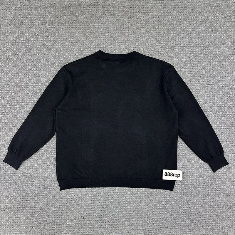 Mosquito Repellent Pattern Long Sleeve Sweater