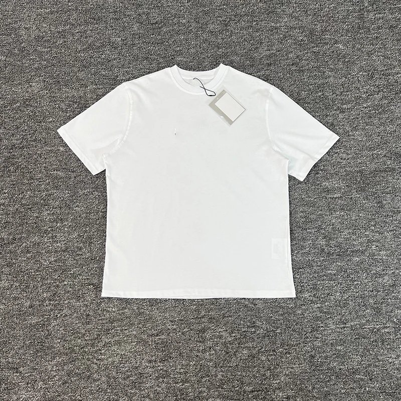 Blur Embroidery Tee